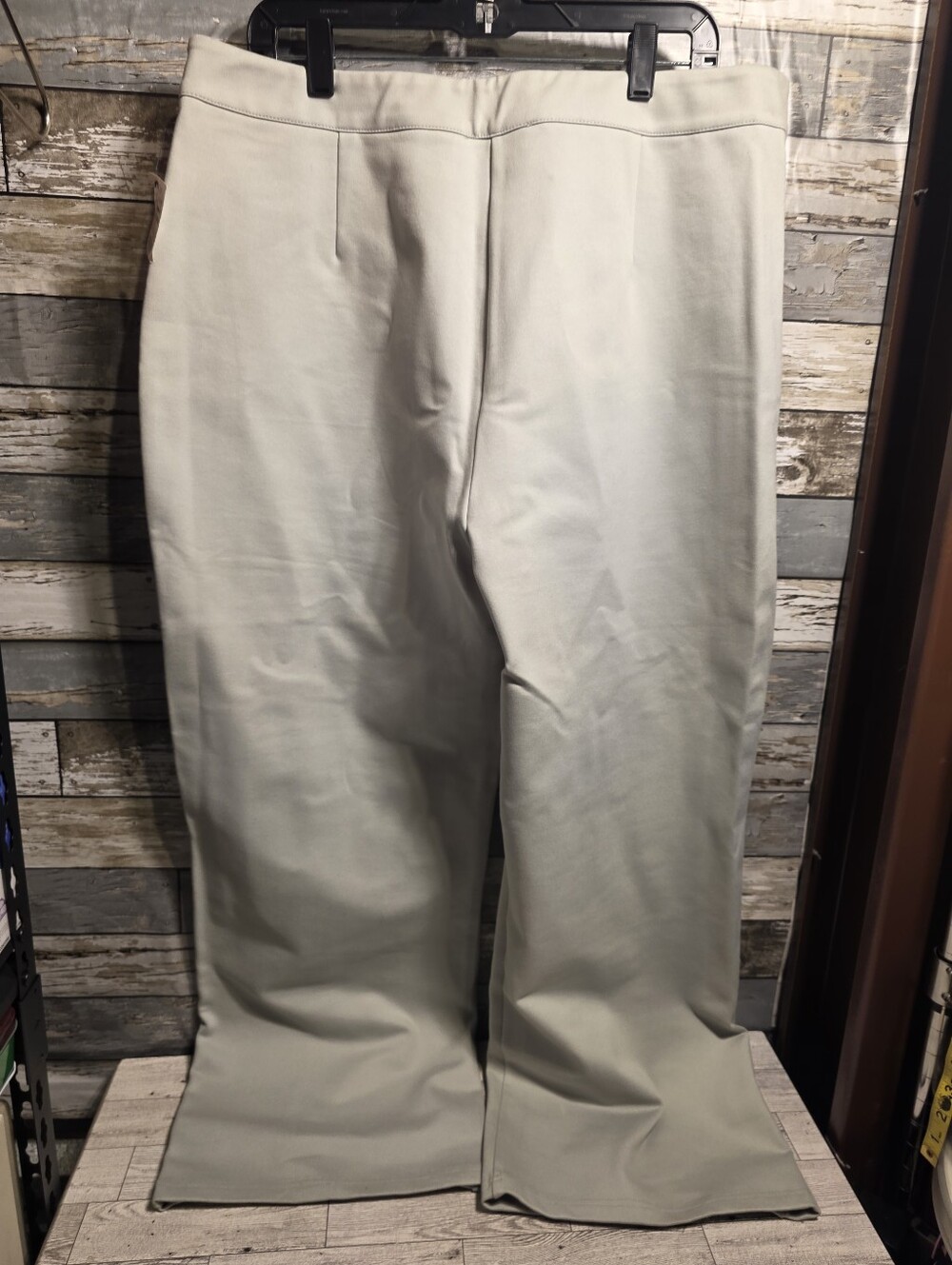 AKIRA Pale Gray Cropped Double-Breasted Blazer With Pants - Picture 7 of 8